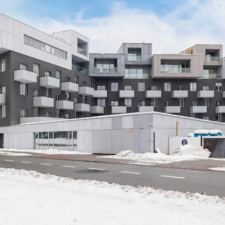 Zlota With Balcony & Parking Near Zoo By Renters Daire *