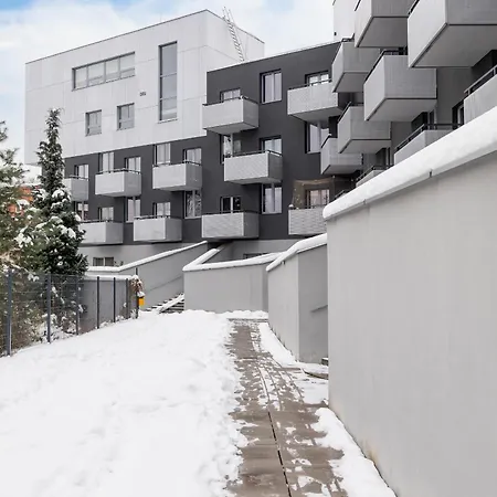 Zlota With Balcony & Parking Near Zoo By Renters *