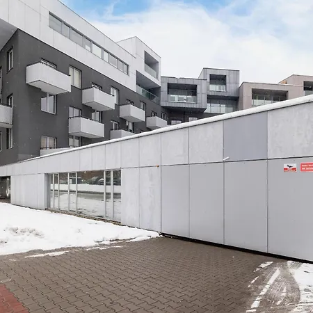 Zlota With Balcony & Parking Near Zoo By Renters Daire *