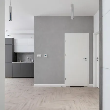 Zlota With Balcony & Parking Near Zoo By Renters Daire Katoviçe