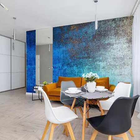 Zlota With Balcony & Parking Near Zoo By Renters Daire Katoviçe